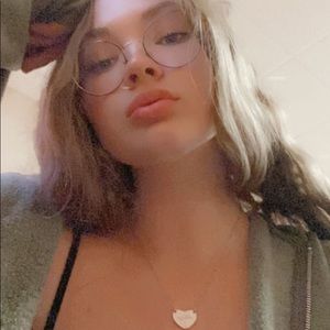 Meet your Posher, Jessi